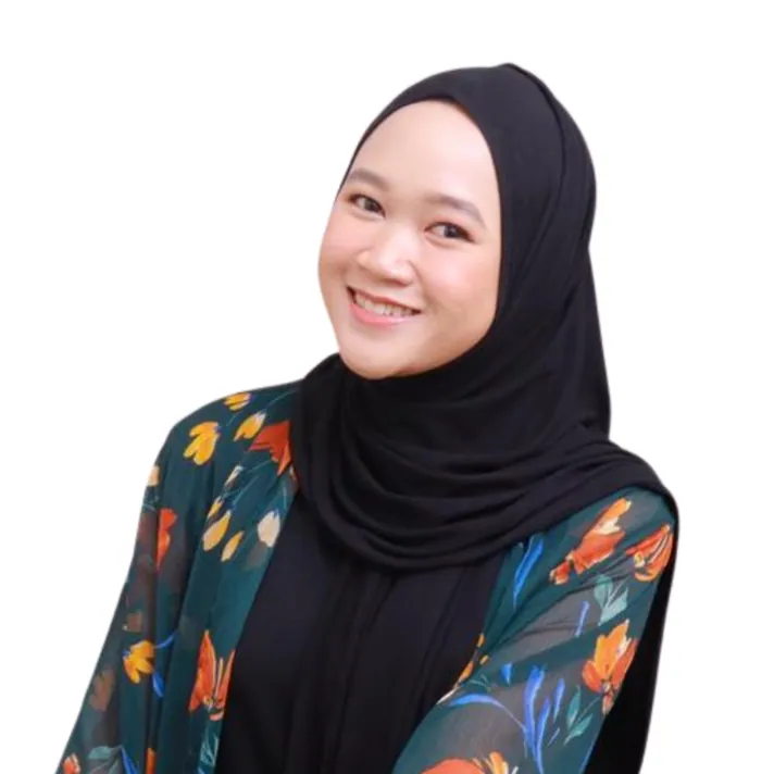 Ms Safira Adelia